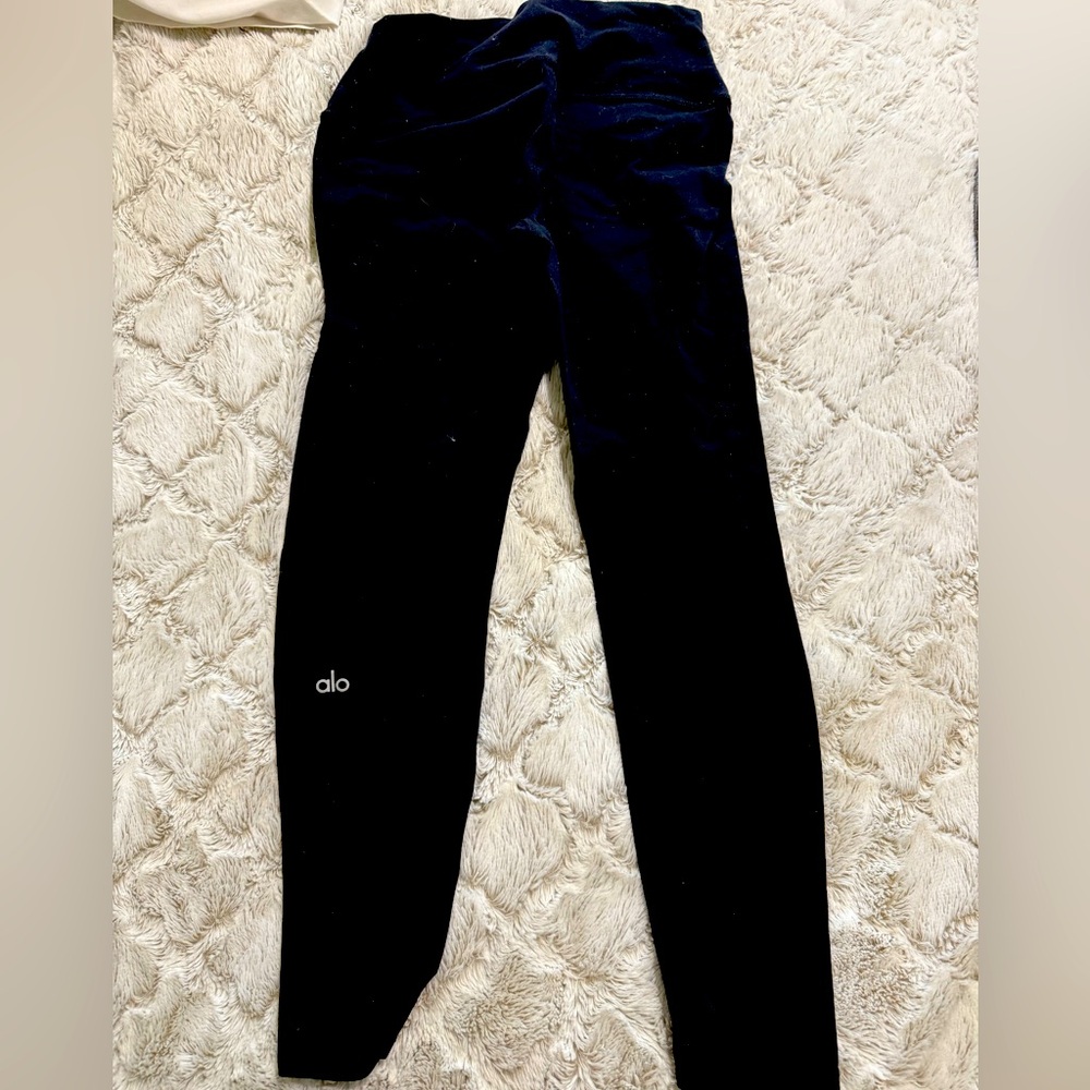 Alo Black High-Waisted Leggings | Women’s Activewear Yoga Pants
